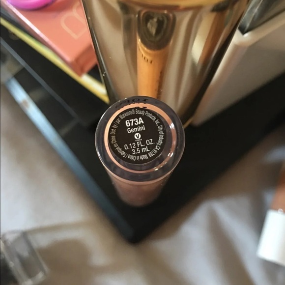 ❗️SOLD❗️ Branded Makeup Lipstick Bundle - Picture 6 of 8